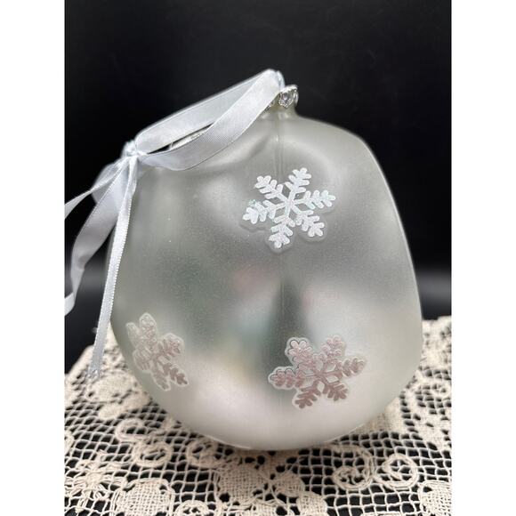 Mr. Christmas Large Animated/Music/Lights White Christmas Ornament 2007 - Picture 4 of 8